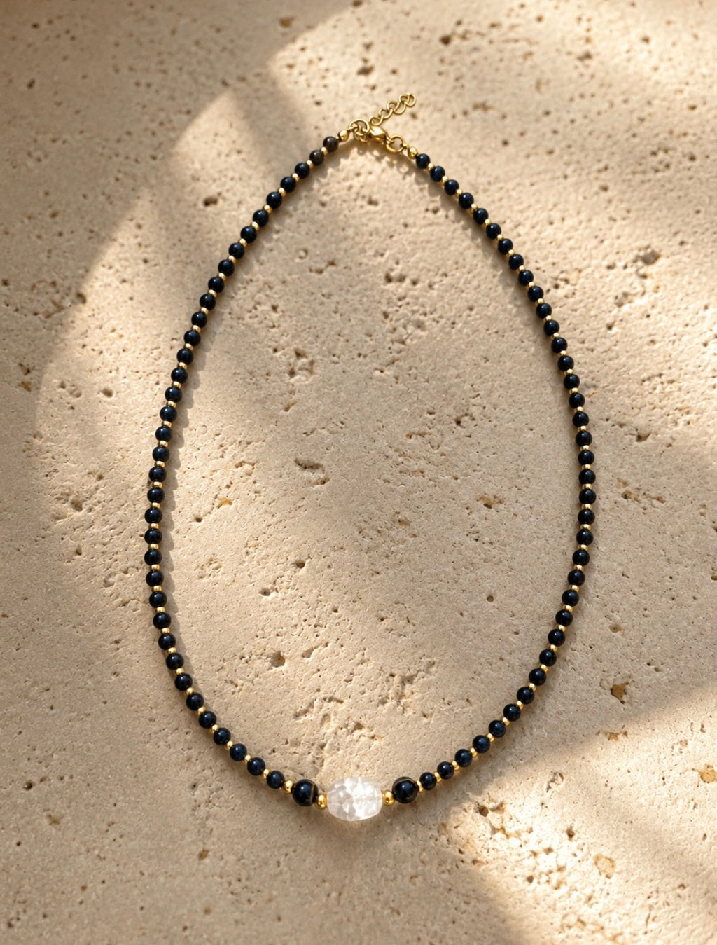 Luna Noir